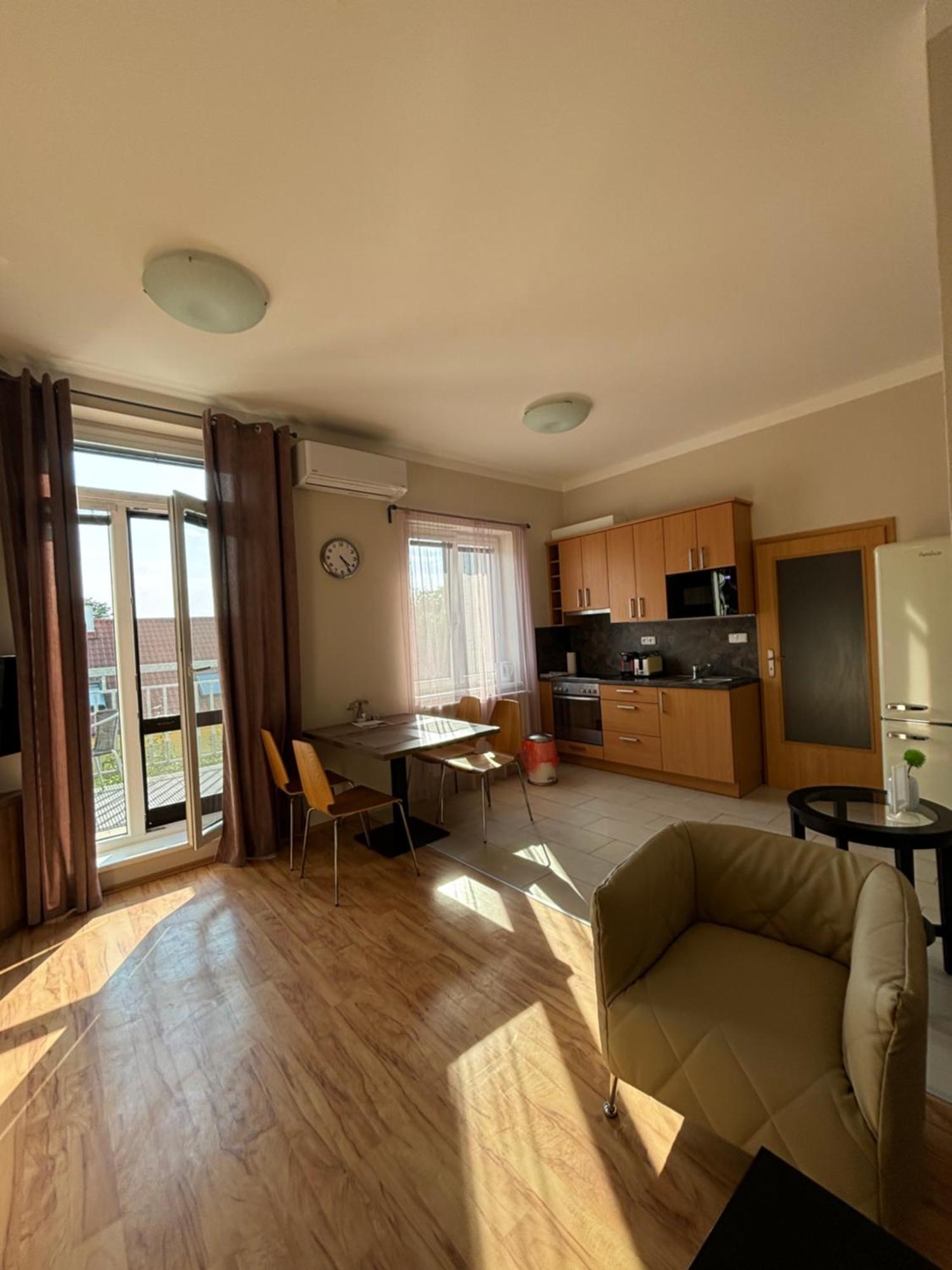 Penzion Apartmany Resident Poděbrady Eksteriør bilde
